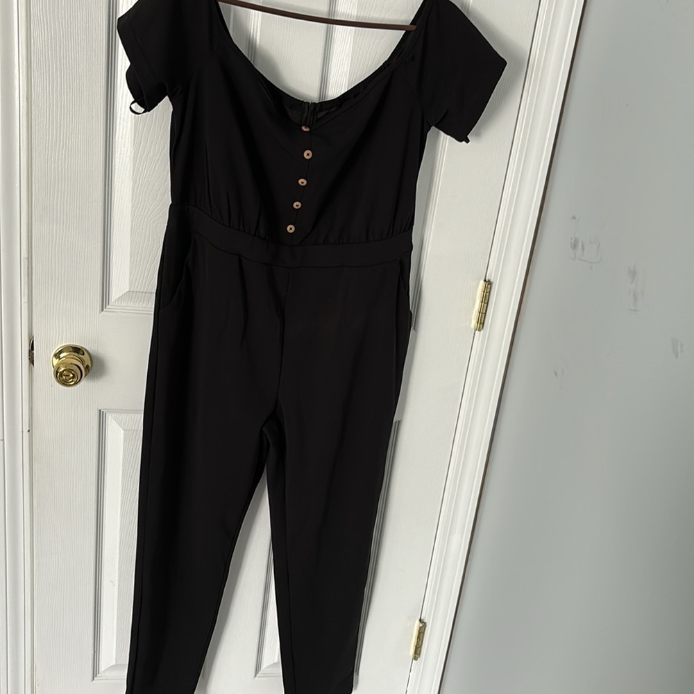 Black off shoulder jumpsuit - Picture 3 of 7